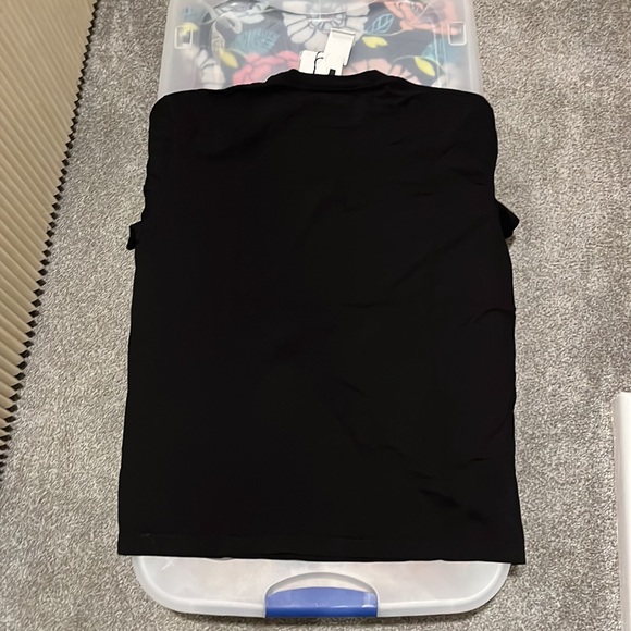 $100 STAMP’D Size XS Graphic Short Sleeve Shirt NWT - Picture 6 of 7